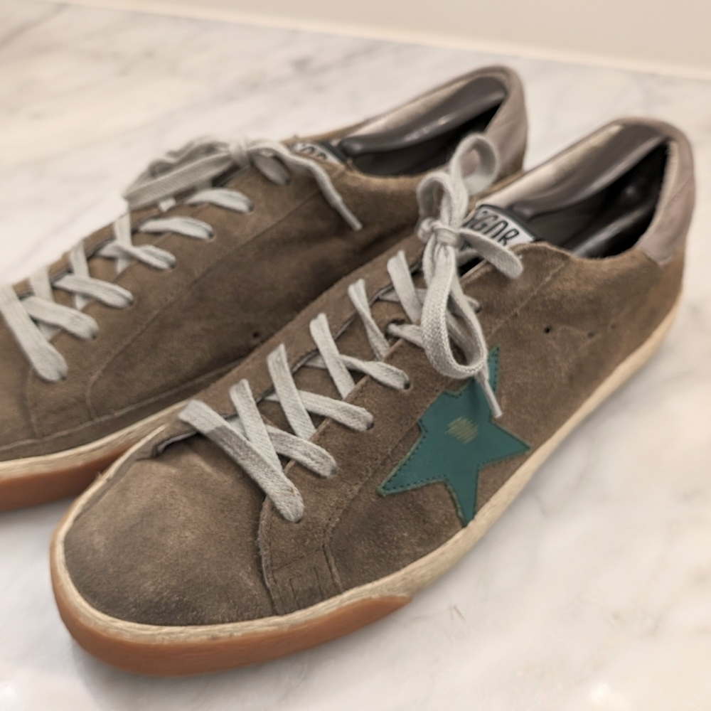 Men's Golden Goose Superstar 44